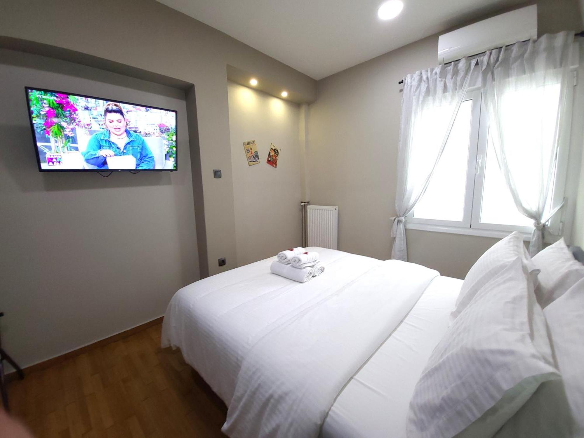 “Zeus”, Stylish Luxury Business Suite In The Heart Of Athens. Exterior photo