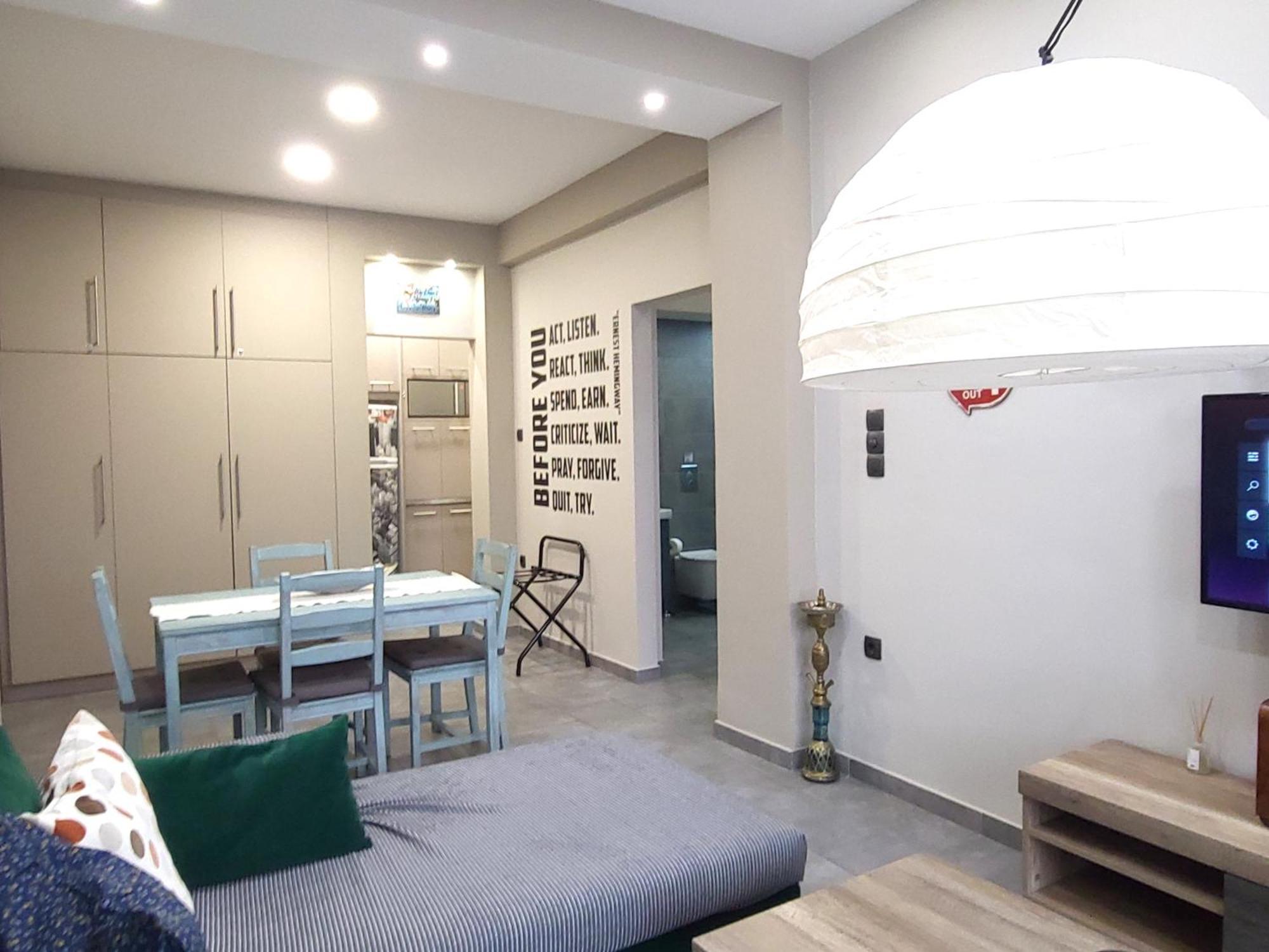 “Zeus”, Stylish Luxury Business Suite In The Heart Of Athens. Exterior photo